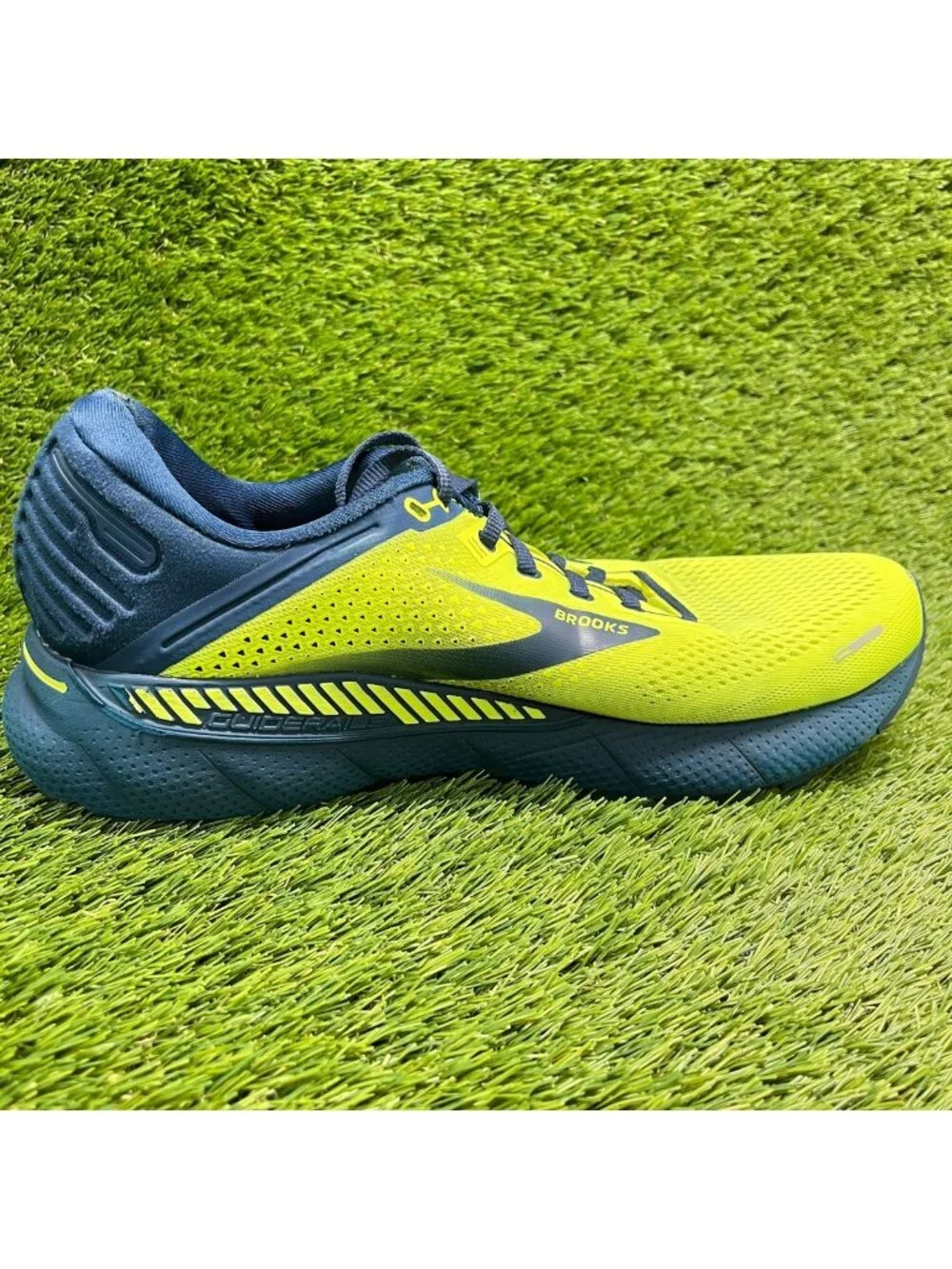 Brooks wear soles